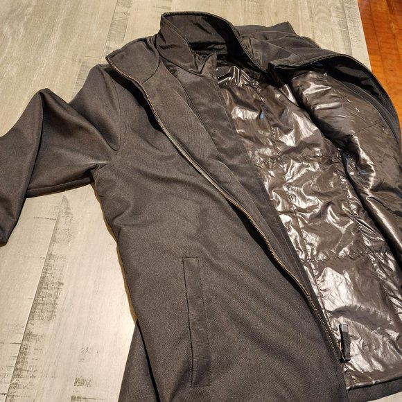 Tumi Heavy-Duty All-Weather Jacket - Picture 11 of 15